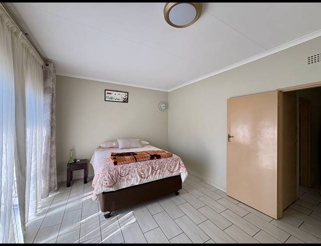 2 BEDROOM TOWNHOUSE FOR SALE IN DAYANGLEN